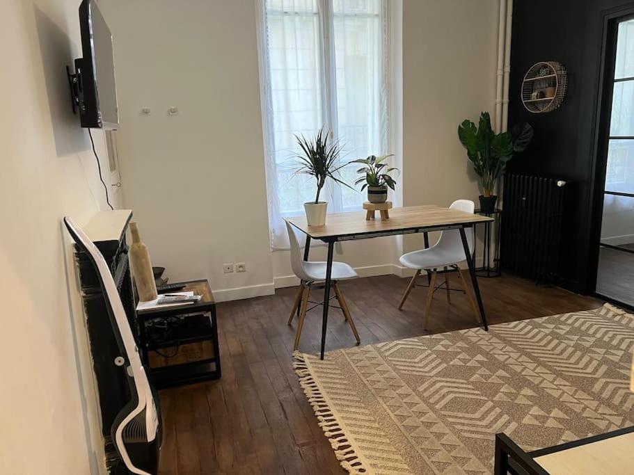 Appartement Magnifique Paris 18 Exteriör bild